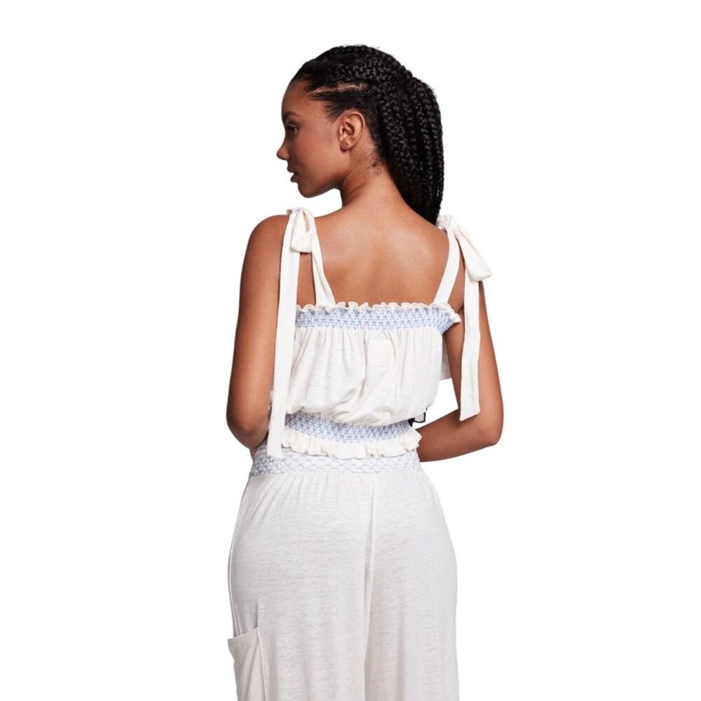 Chaser Lirhetta Floral Bouquet White Embroidery Crop Top S NEW - Picture 2 of 6